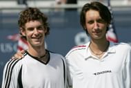 Sergiy Stakhovsky (L) and Andy Murray at the 2004 US Open boys' singles final.